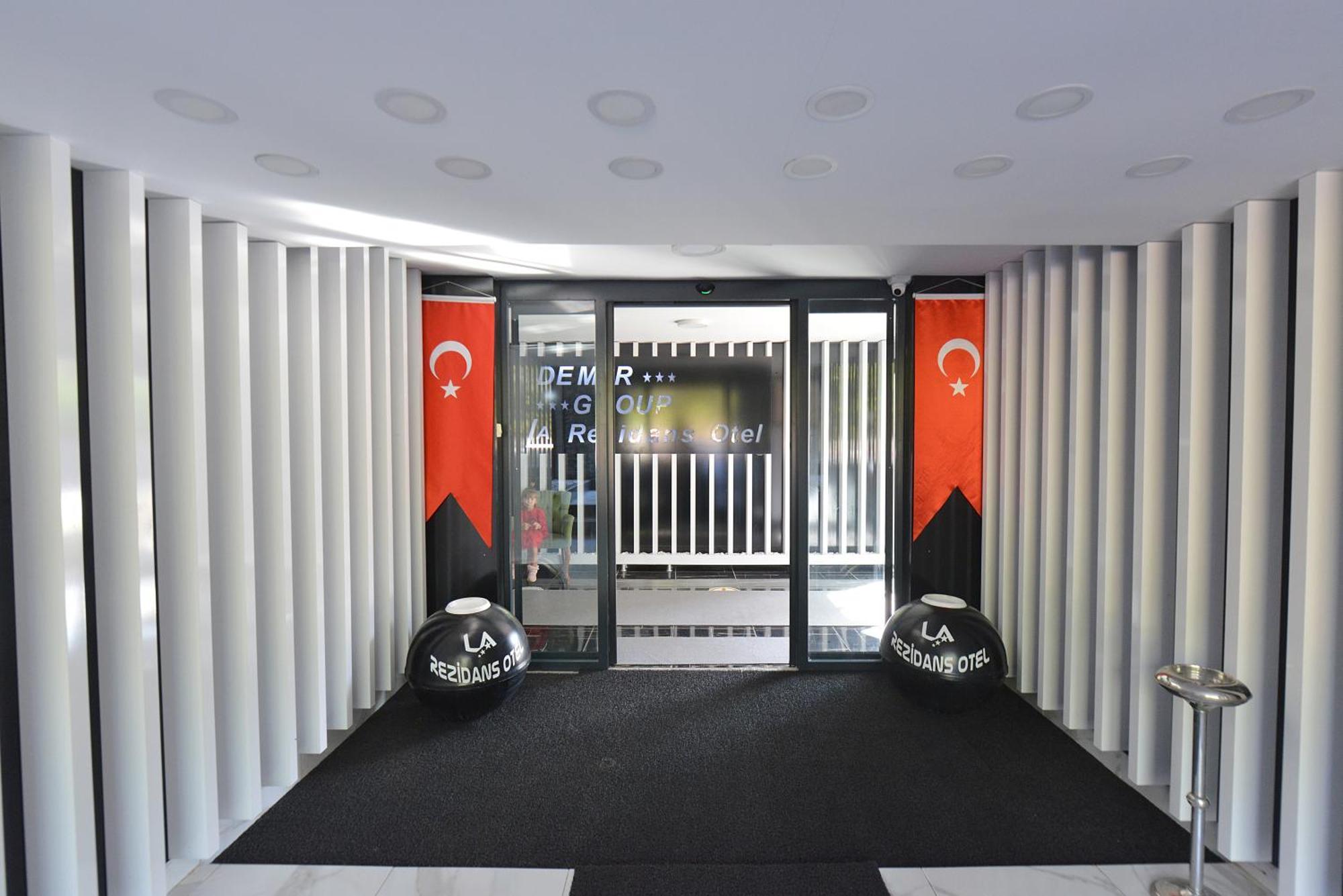 La Rezidans Hotel أنطاليا المظهر الخارجي الصورة